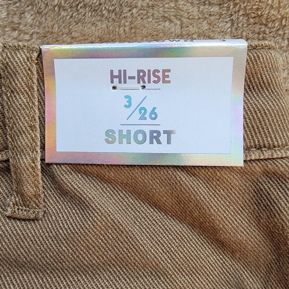 Tinseltown High Rise Utility Mom Shorts - Size 3 - Picture 4 of 8